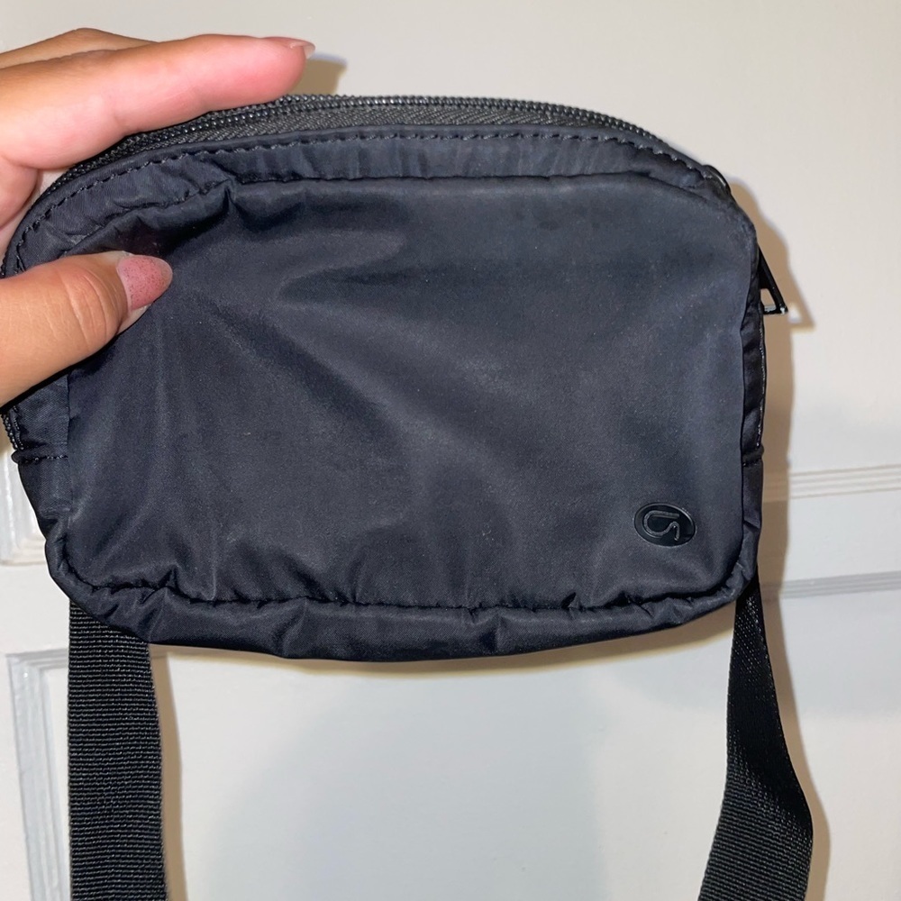 GAP Black Fanny pack - Picture 4 of 7